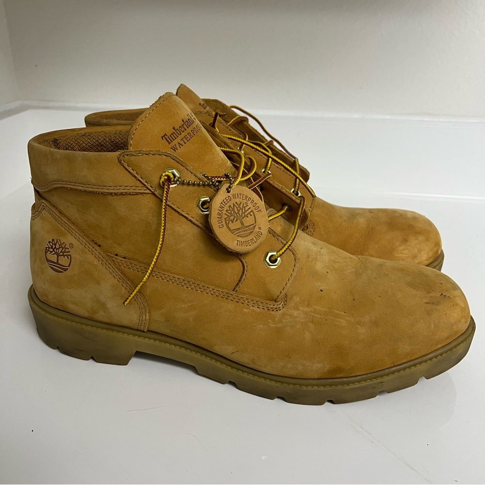Timberland Men’s Classic Chukka Boots Size 14 Wheat/Nubuck Leather Waterproof - Picture 2 of 11